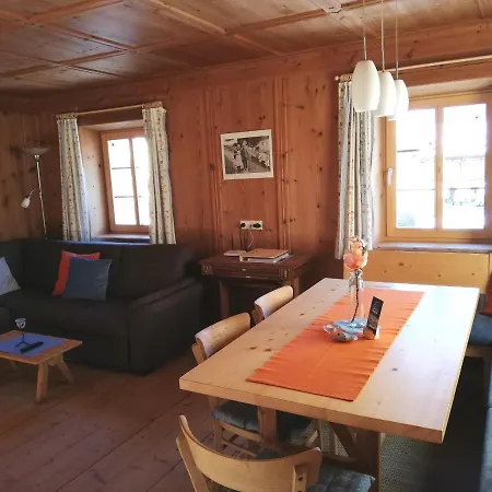 Marhof Pustertal - Trojwiese * Anras